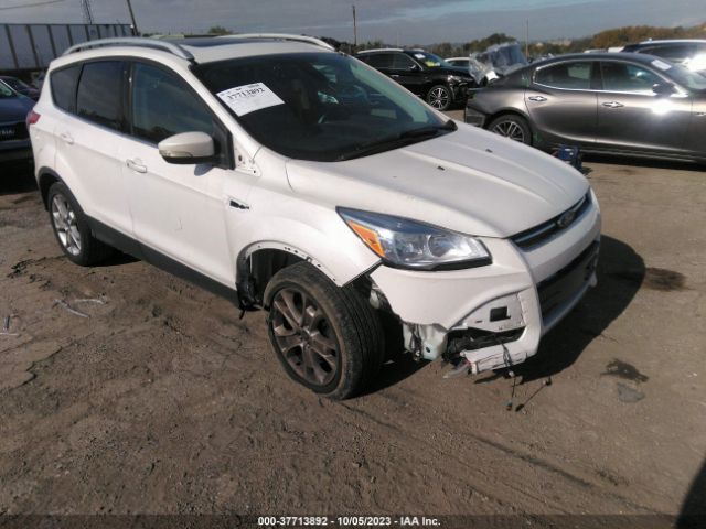 1FMCU9J94FUA86946 Ford Escape Titanium