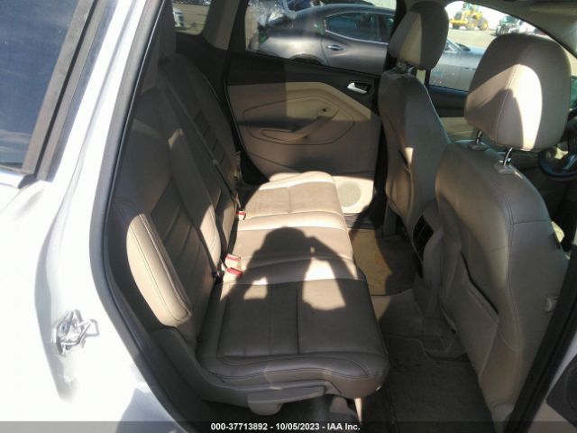 1FMCU9J94FUA86946 Ford Escape Titanium