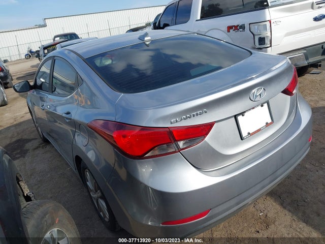 Hyundai ELANTRA SE 2016 5NPDH4AE4GH748856 Image 3