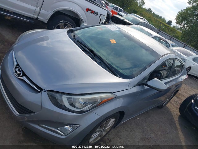 2016 HYUNDAI ELANTRA SE VIN: 5NPDH4AE4GH748856