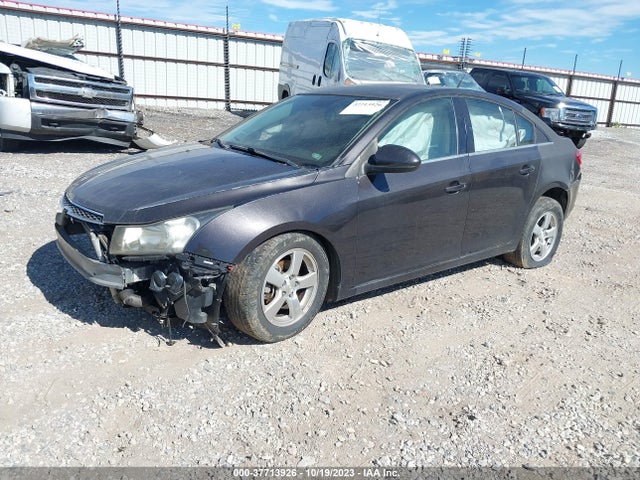 Chevrolet Cruze 1lt 2014 1G1PC5SB2E7129382 Image 2