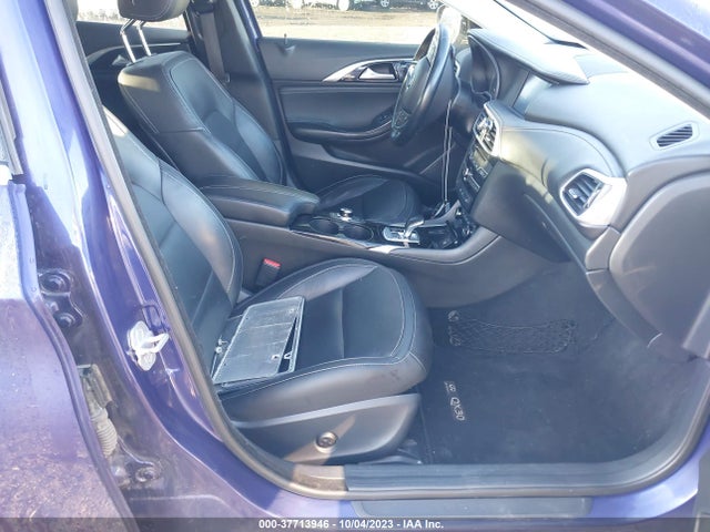 SJKCH5CR3HA037138 Infiniti Qx30 Luxury
