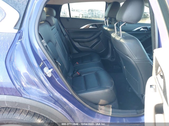 SJKCH5CR3HA037138 Infiniti Qx30 Luxury