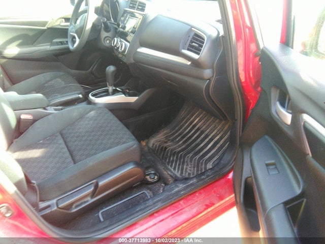 Honda FIT LX 2015 3HGGK5H5XFM707197 Image 6