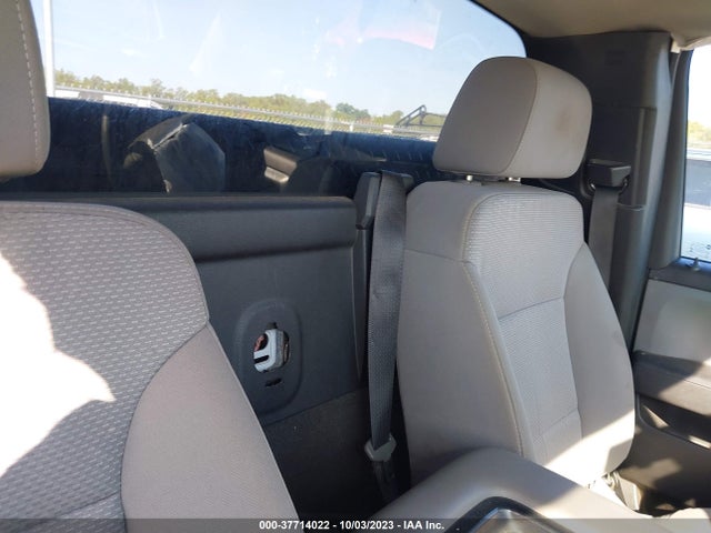 Chevrolet Silverado 1500 Work Truck 2018 1GCNCNEH7JZ378273 Image 8