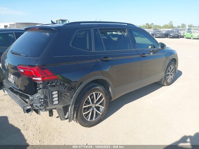 3VV1B7AX2MM118395 Volkswagen TIGUAN S