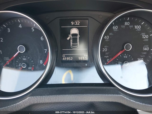 1VWAT7A38HC078448 Volkswagen Passat 1.8t S