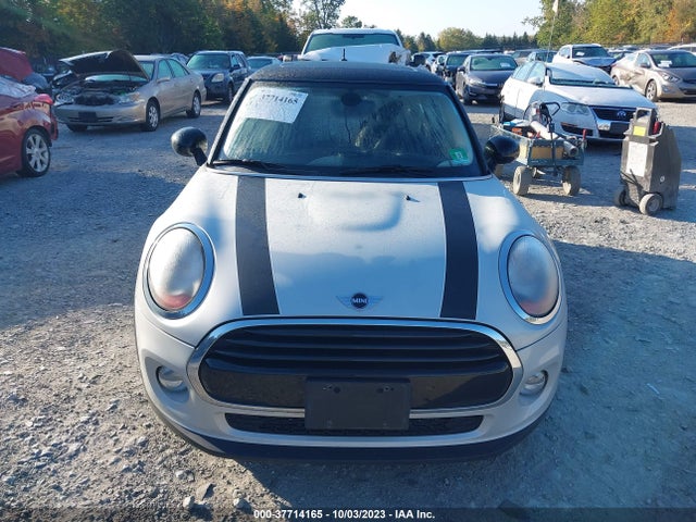 WMWXP5C58J2G62946 Mini Hardtop Cooper/oxford Edition
