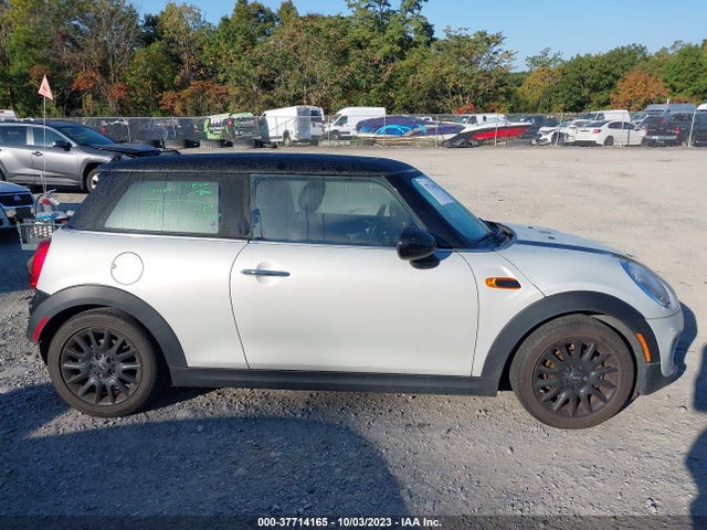 WMWXP5C58J2G62946 Mini Hardtop Cooper/oxford Edition