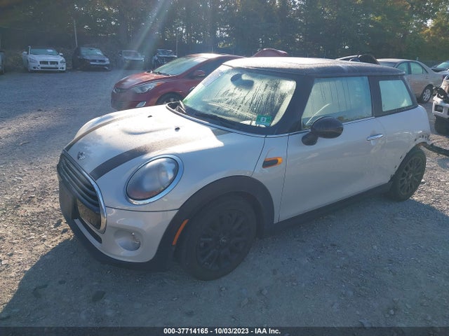 2018 MINI HARDTOP WMWXP5C58J2G62946 Photo 1