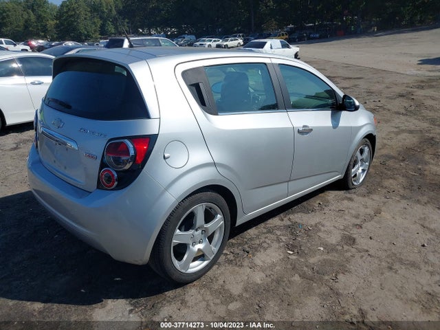 Chevrolet SONIC LTZ 2014 1G1JE6SB2E4228971 Image 4