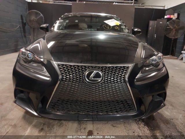 NY76926 Lexus IS 300