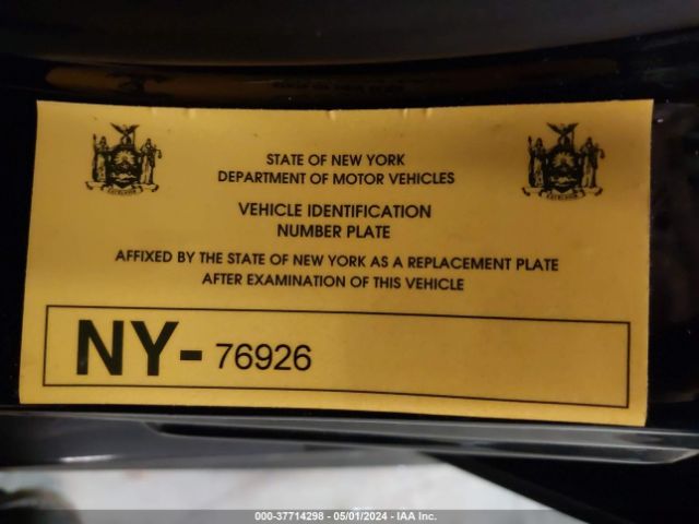 NY76926 Lexus IS 300