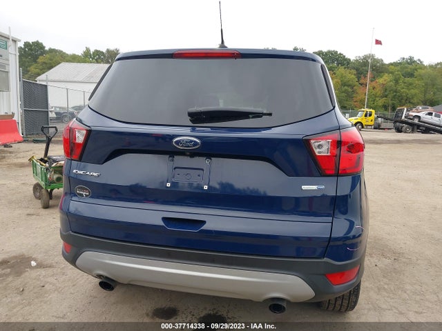 2019 FORD ESCAPE SE VIN: 1FMCU9GD8KUB44496