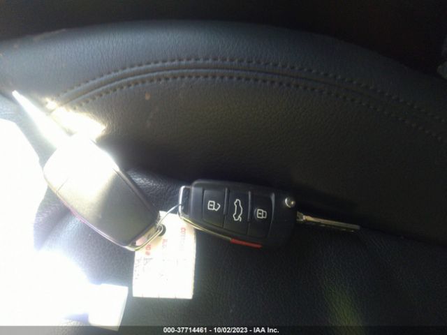 2017 AUDI A3 SEDAN WAUB8GFF1H1050740 Photo 10