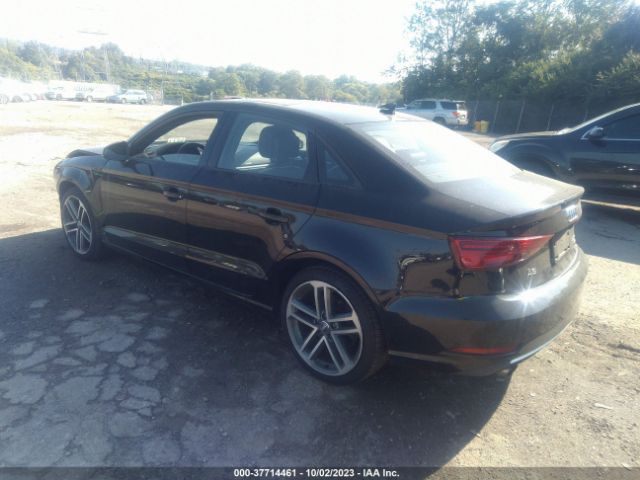2017 AUDI A3 SEDAN WAUB8GFF1H1050740 Photo 2