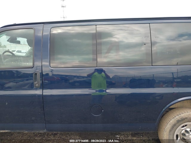 Chevrolet Express Passenger Lt 2020 1GAZGMFG6L1178498 Image 14