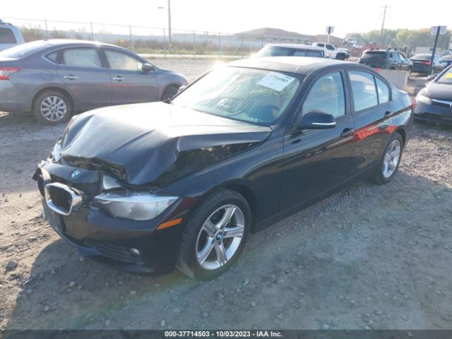 WBA3C3C53EPV90588 BMW 3 Series 320i Xdrive