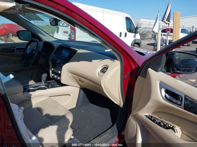 5N1DR2MN2JC618523 Nissan Pathfinder Sv