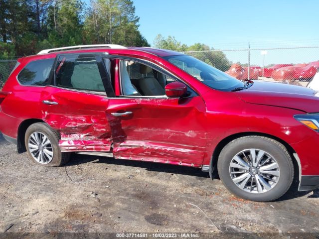5N1DR2MN2JC618523 Nissan Pathfinder Sv