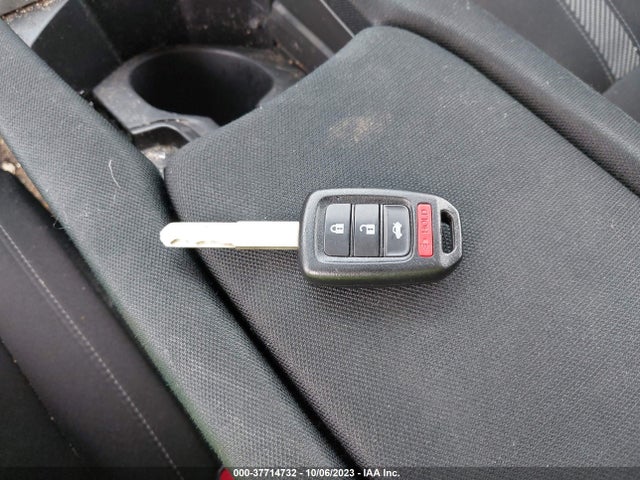 2017 HONDA CIVIC LX VIN: 19XFC2F55HE019632