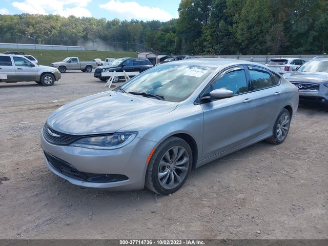 Chrysler 200 S 2015 1C3CCCBBXFN600903 Image 2