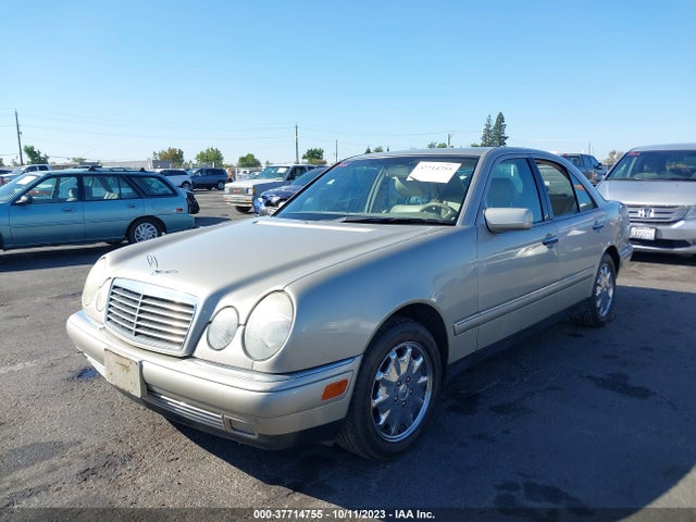 1998 MERCEDES-BENZ E-CLASS VIN: WDBJF65F0WA661354