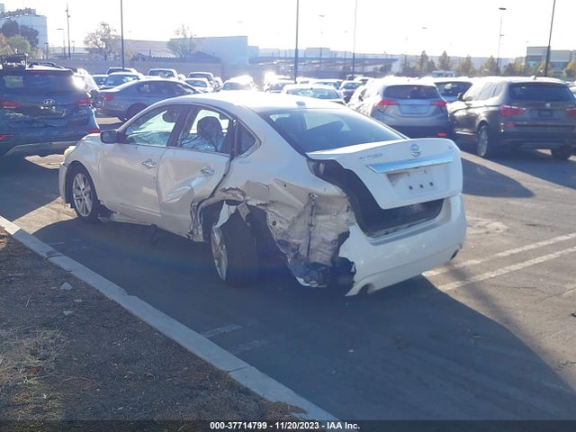 2015 NISSAN ALTIMA 2.5 SV VIN: 1N4AL3AP1FC169708