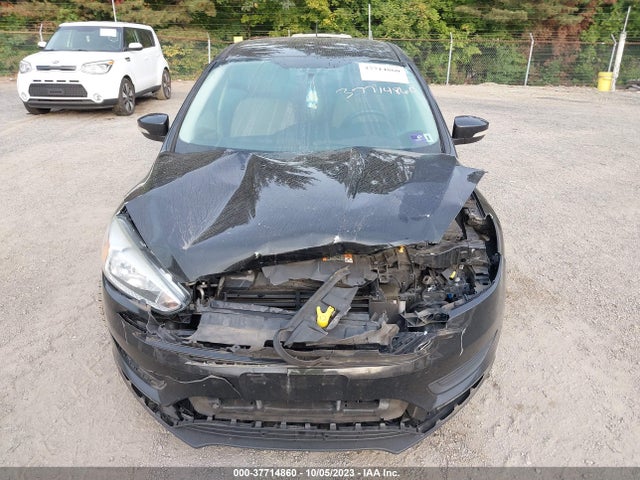 2015 FORD FOCUS SE VIN: 1FADP3F29FL291750