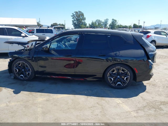 2023 BMW iX, VIN: WB523CF01PCM11680