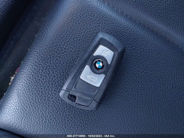 WBA3B1G50ENS80587 BMW 3 Series 320i