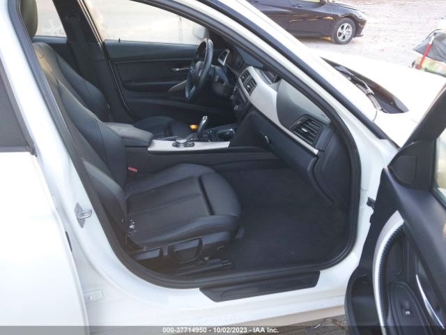 WBA3B1G50ENS80587 BMW 3 Series 320i
