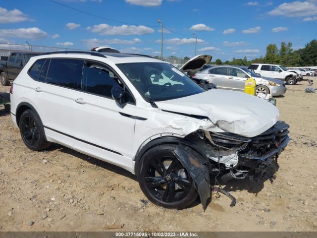 Auction sale of the 2023 Volkswagen Tiguan 2.0t Se R-line Black, vin: 3VVCB7AX4PM124955, lot number: 37715095