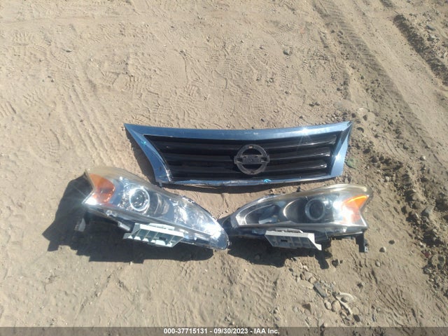 Nissan Altima 2.5 S 2015 1N4AL3APXFC268396 Image 12