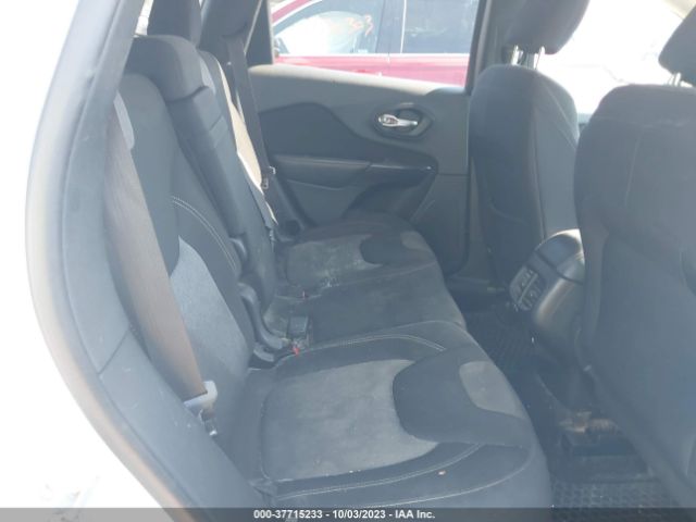 1C4PJMCB7EW182221 Jeep Cherokee Latitude