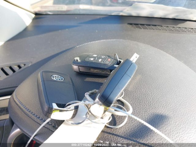 1G4GB5G39GF140976 Buick Lacrosse Leather