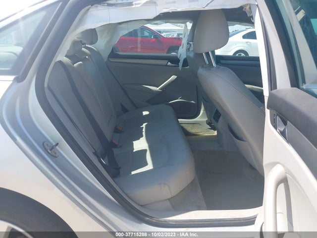 1VWBS7A36EC034452 Volkswagen PASSAT SE