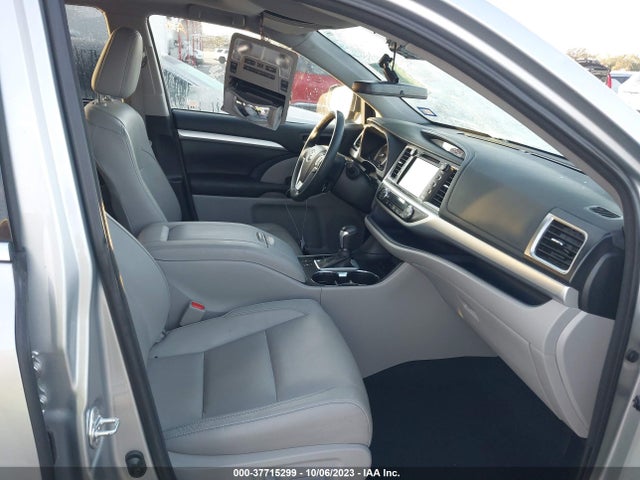 Toyota Highlander Xle/se 2017 5TDKZRFH7HS523833 Image 5