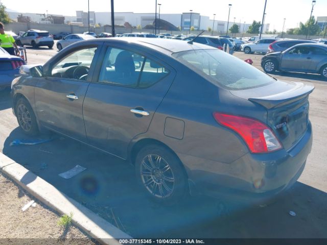 3N1CN7AP3FL935692 Nissan VERSA SV
