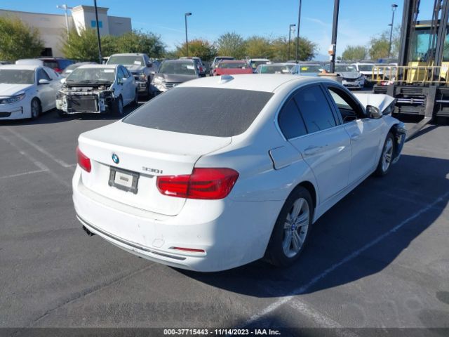 WBA8B9G31HNU55839 BMW 3 Series 330i