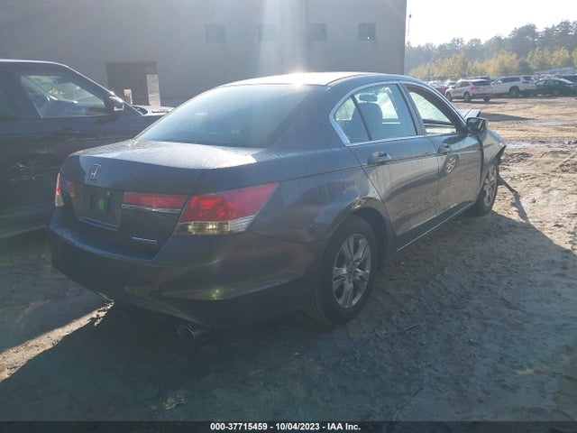 37715459 :رقم المزاد ، 1HGCP2F69BA153118 vin ، 2011 Honda Accord Sdn Se مزاد بيع