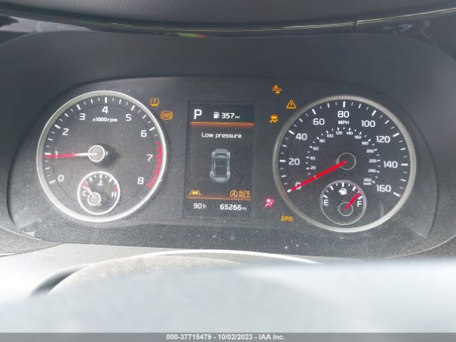 5XXG24J25NG088498 KIA K5 LX