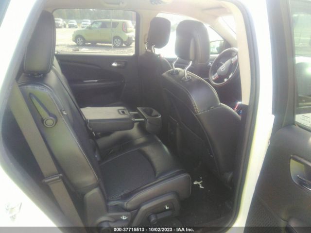 3C4PDCGG0KT858064 Dodge Journey Crossroad