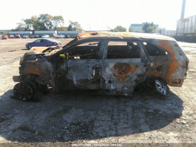 5XYPGDA51KG463838 KIA Sorento Lx V6
