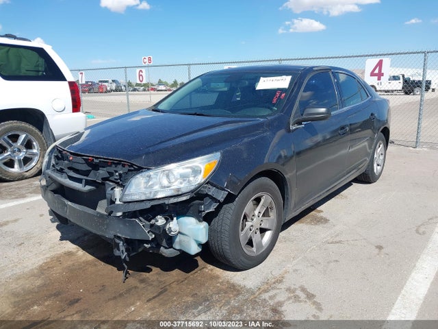 Chevrolet MALIBU LT 2015 1G11C5SLXFF309814 Image 2