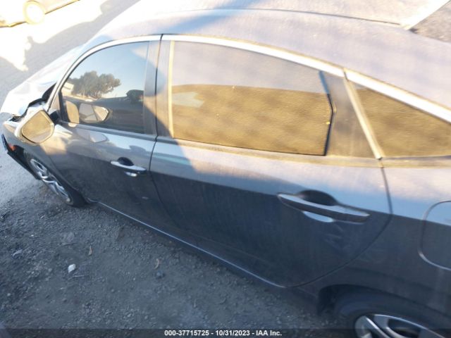 2HGFC2F59JH606024 Honda Civic Sedan Lx