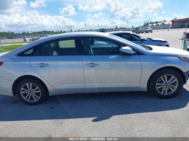 Hyundai Sonata 2017 5NPE24AF0HH493428 Image 14