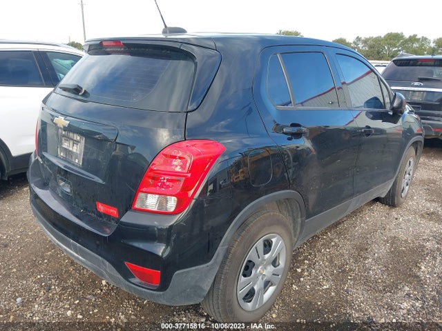 Chevrolet TRAX LS 2017 3GNCJKSB6HL180417 Image 4