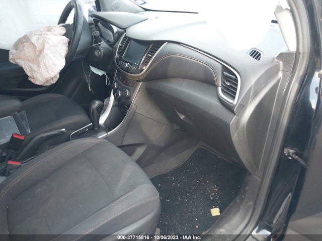 Chevrolet TRAX LS 2017 3GNCJKSB6HL180417 Image 5