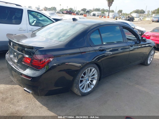 2015 BMW 7 SERIES 750LI XDRIVE VIN: WBAYF8C57FD654077